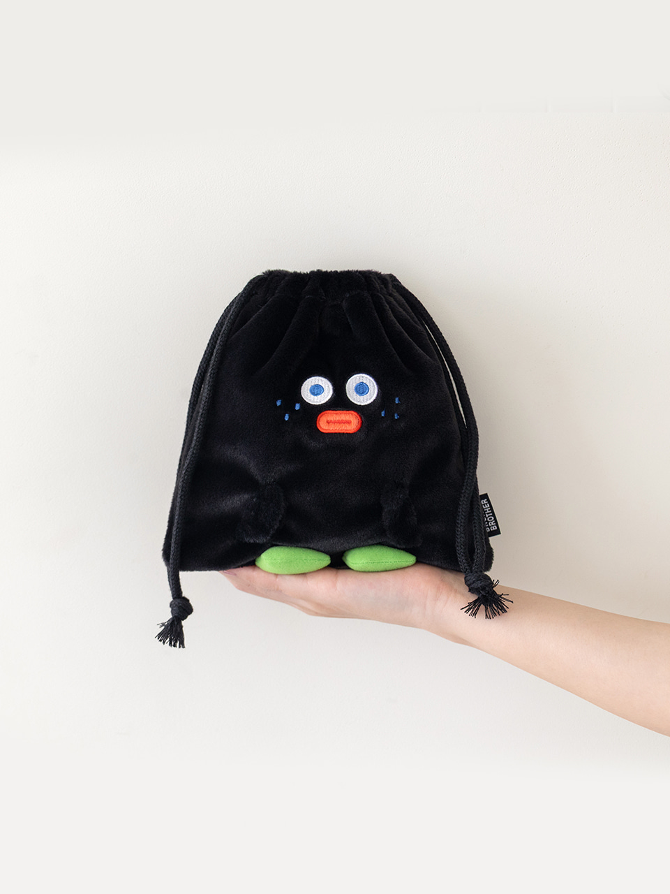 BRUNCH BROTHER ONIGIRI string pouch-Giri