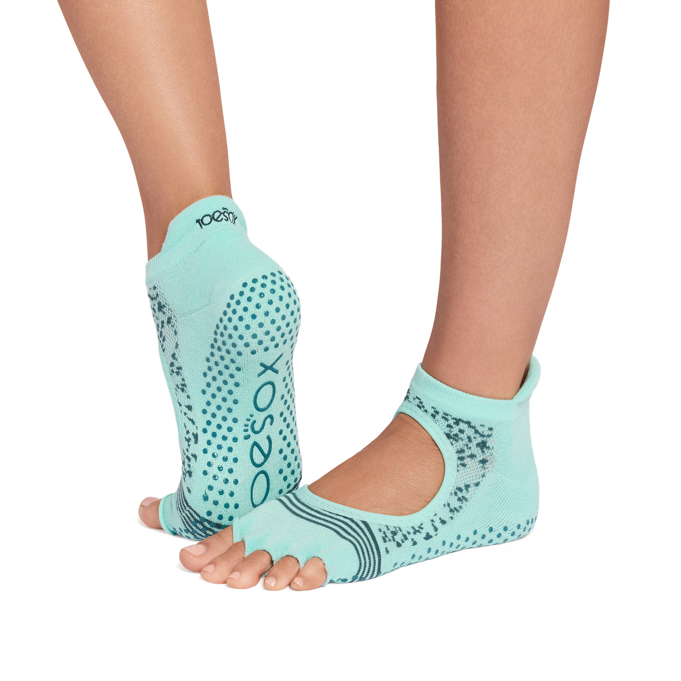 ToeSox ถุงเท้ากันลื่นแยกนิ้ว รุ่น Bellarina Tec เปิดนิ้วเท้า