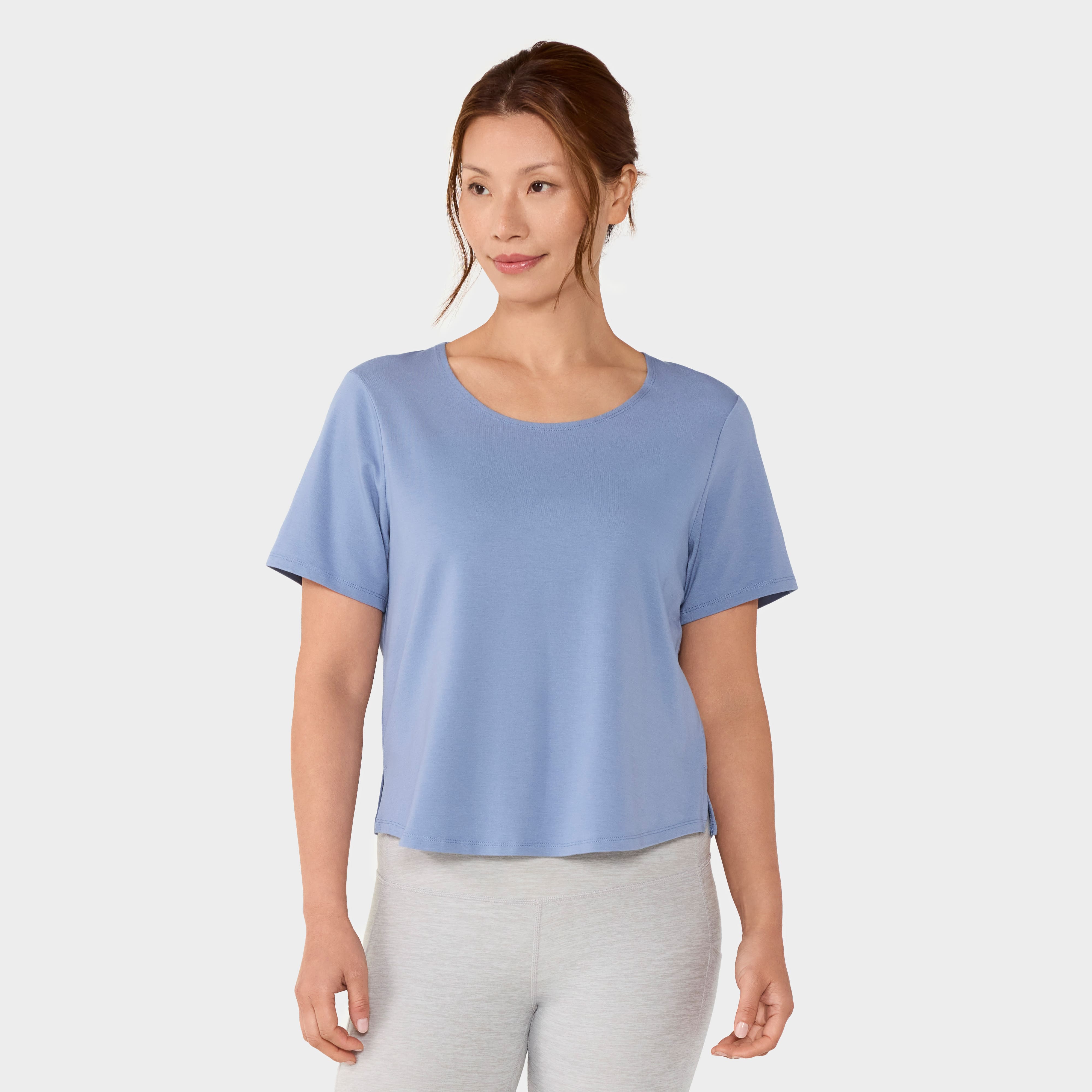 Tavi เสื้อออกกำลังกาย Scoop Neck Vent Tee