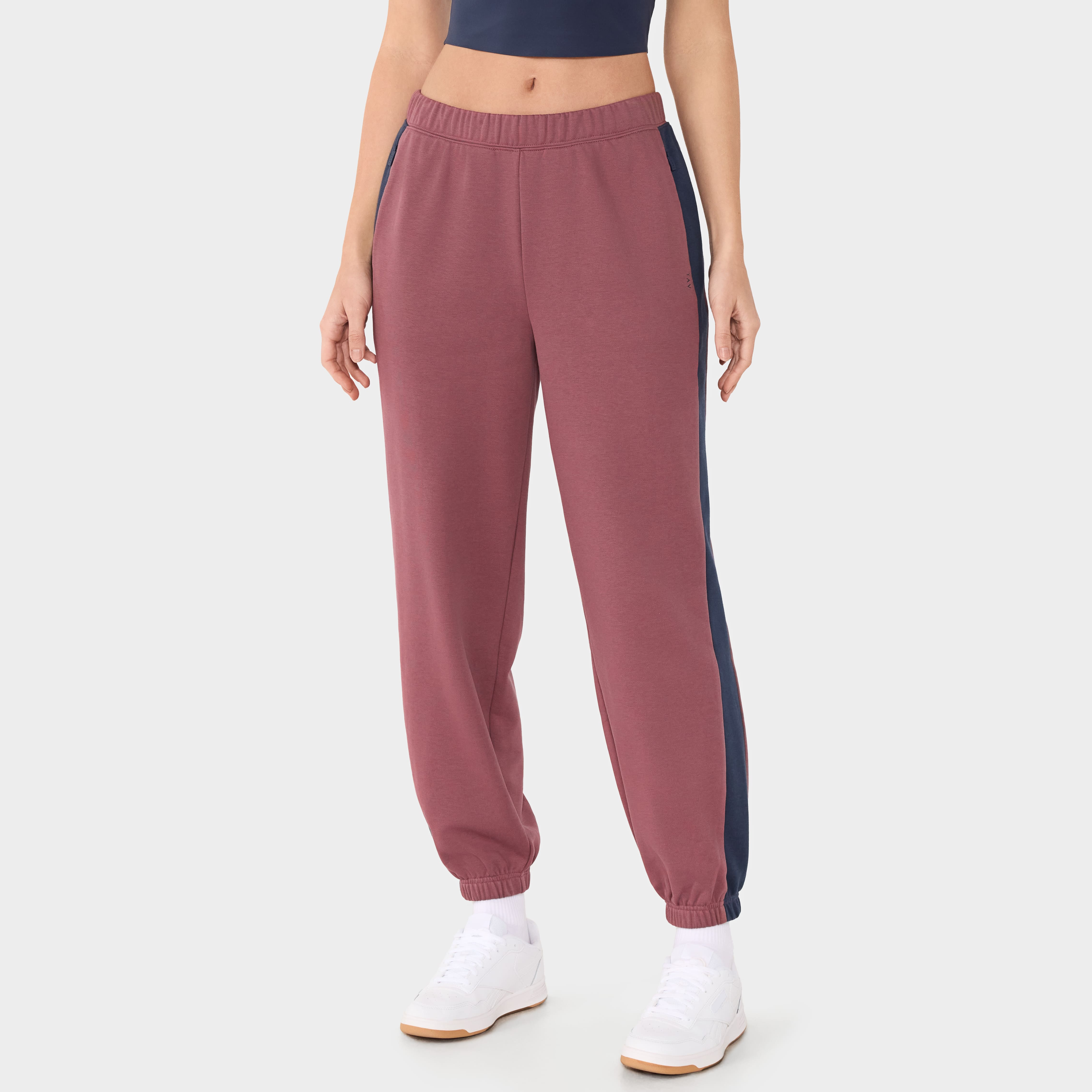 Tavi กางเกงออกกำลังกายรุ่น French Terry Contrast Sweatpant