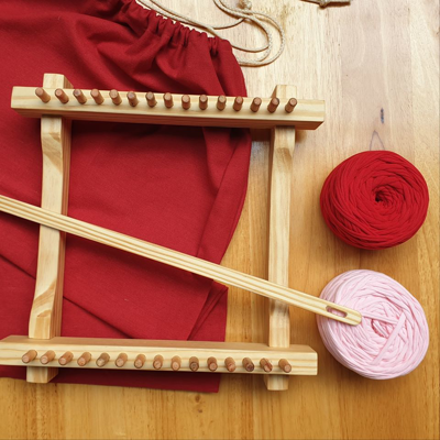 กี่ทอผ้า ไม้สนอเมริกา DADDY WoOoD Weaving Board  29 x 29 cms.