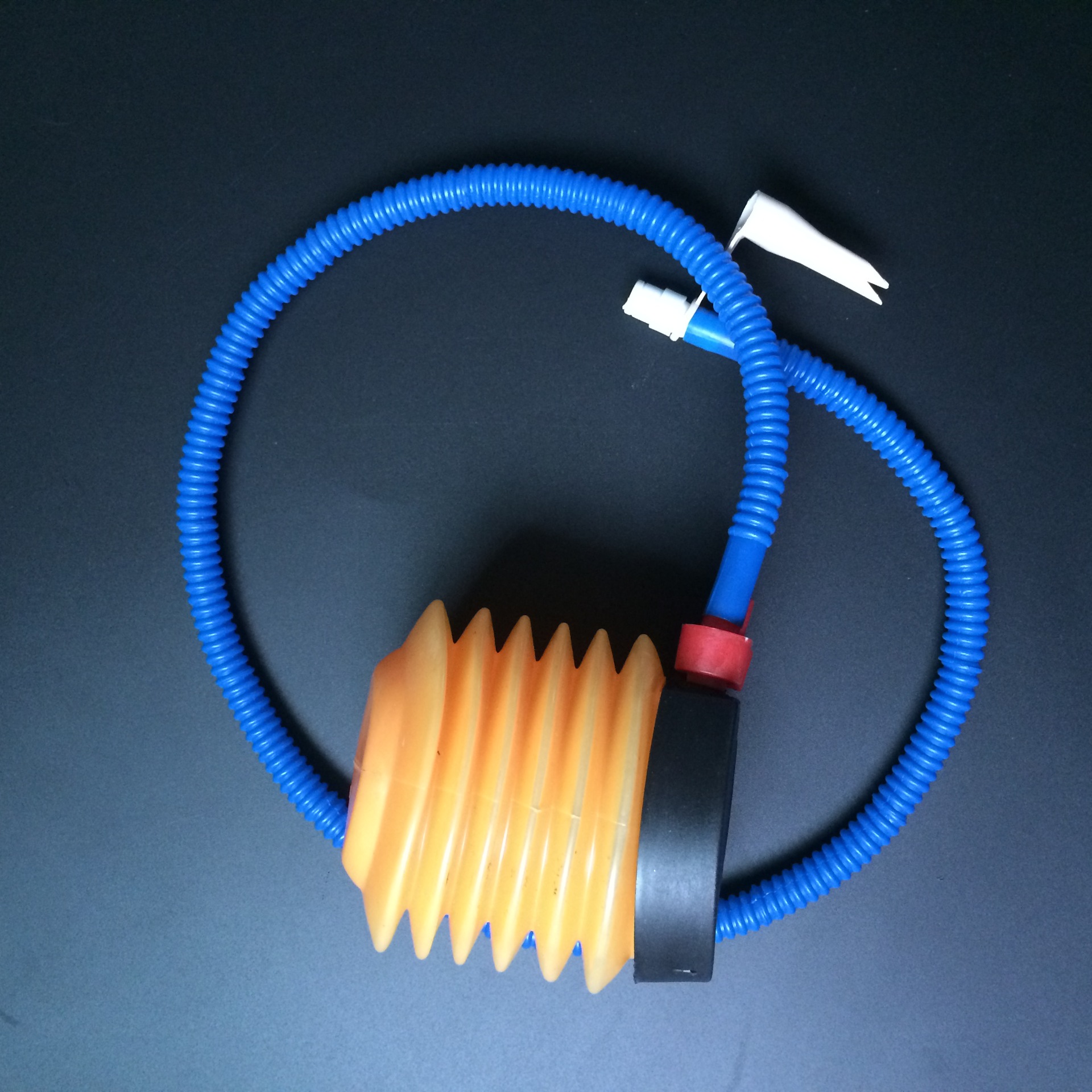 เครื่องสูบลูกโป่ง แบบปั้มเท้า 