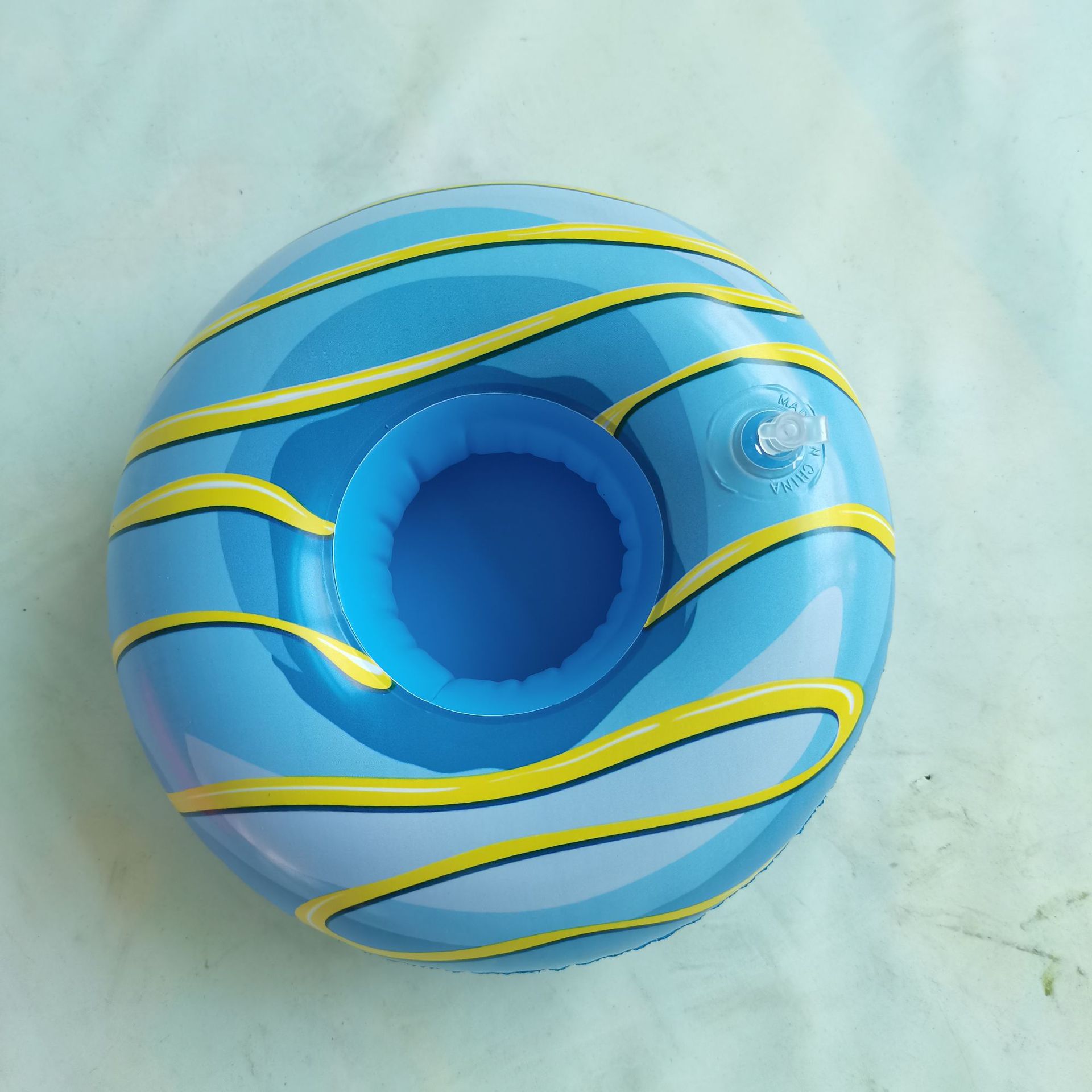 ห่วงยางรองแก้ว แฟนซี Floating Pool Cup ลาย โดนัท ฟ้า	Donut Sky	Model : 18
