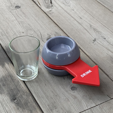 Shot Spinner แก้วซ็อตเสี่ยงทาย A ลูกศร (สีเทา)